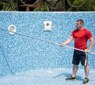 Unlocking Pool Maintenance Secrets: Tips for Selecting and Using Top-Quality Cleaning Gear